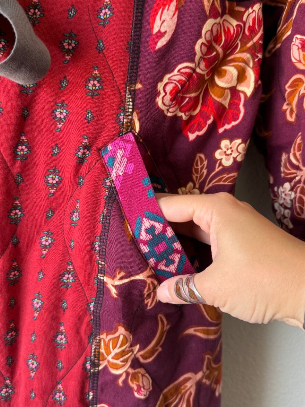 Sundance Linnea Robe Jacket Patchwork Sherpa Lined Boho Multicolor Floral Hooded - Picture 4 of 8